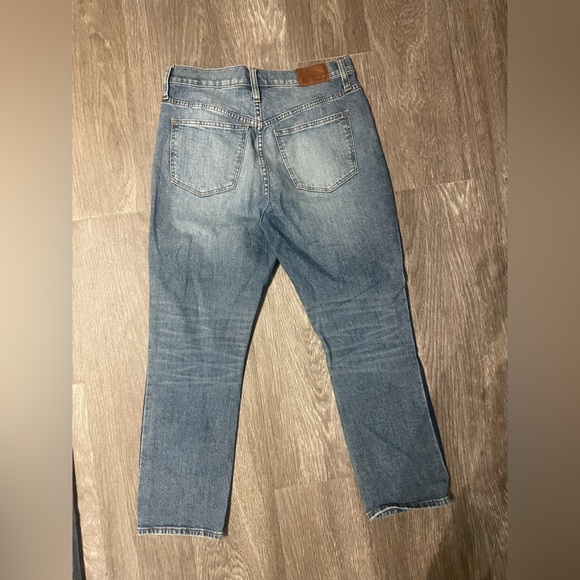 High Rise Slim Boyjean in Raebrook Wash Eco edition - Picture 4 of 9